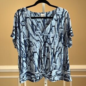 Nic + Zoe Blue Zig Zag  Linen Blend Twist Front Tee Size XL